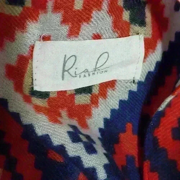 NWT. Bohemian style wrap - Picture 5 of 5